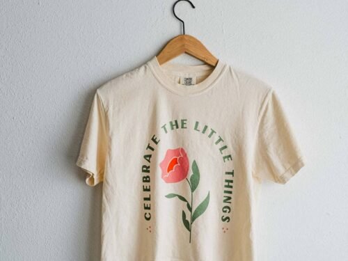 Celebrate the little things | cream boxy cropped tee
