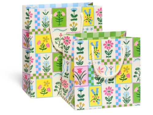 Retro Flower gift bags